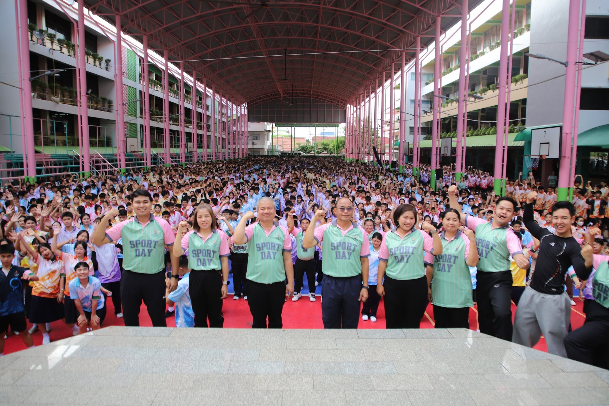 โรงเรียนบางปะกอกวิทยาคม ส่งเสริมสุขภาพจัดกิจกรรมเต้นแอโรบิก